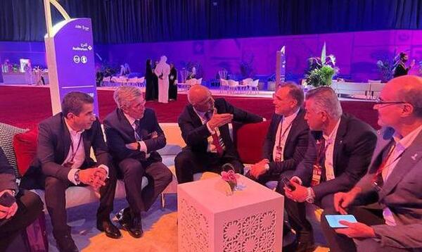 عکس مجری زن جام جهانی قطر