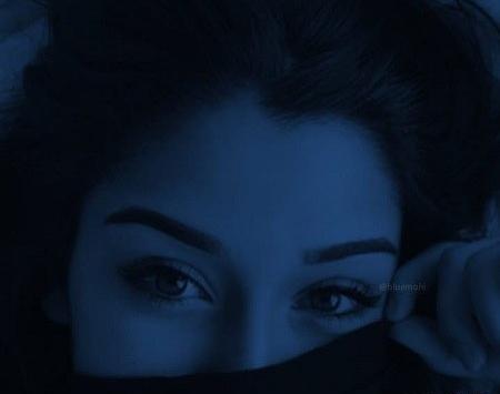 عکس پروفایل دخترونه آبی خفن