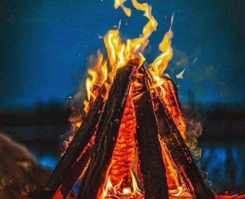 عکس چهارشنبه سوری طبیعی