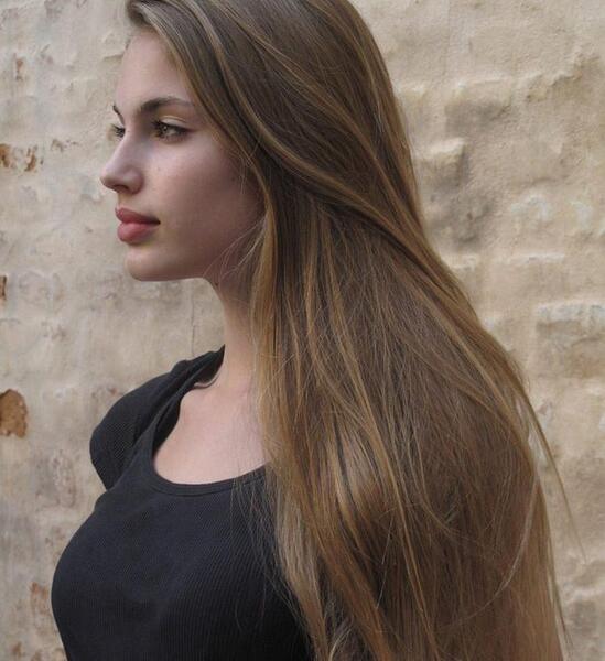 عکس رنگ مو قهوه ای شکلاتی