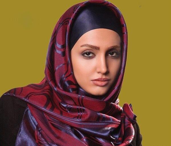 عکس دختر زیبا شال