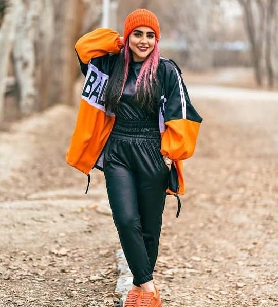 عکس ژست دخترانه خفن