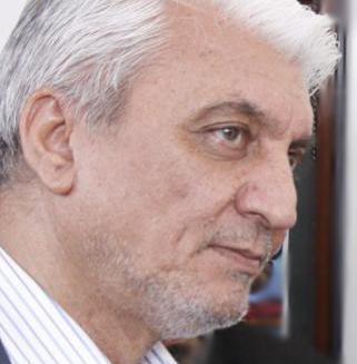 عکس متحرک ذره بین