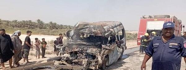عکس متحرک ذره بین