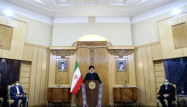 عکس سفر رئیسی به روسیه