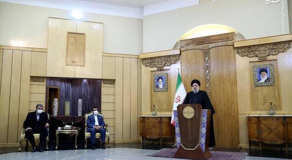 عکس سفر رئیسی به روسیه