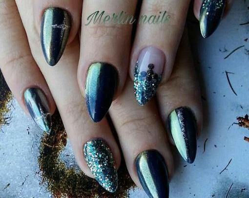 عکس طراحی ناخن قرمز و مشکی