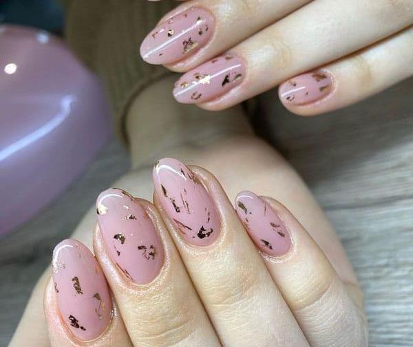 عکس طراحی ناخن شیک و ساده