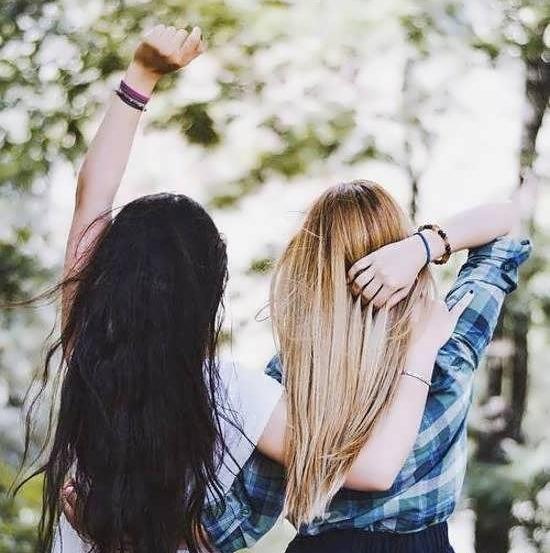 عکس دخترانه دسته جمعی لاکچری