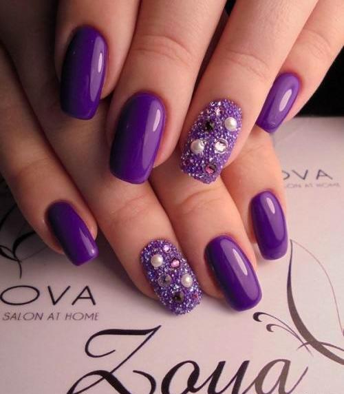 عکس ژلیش ناخن رنگ بنفش