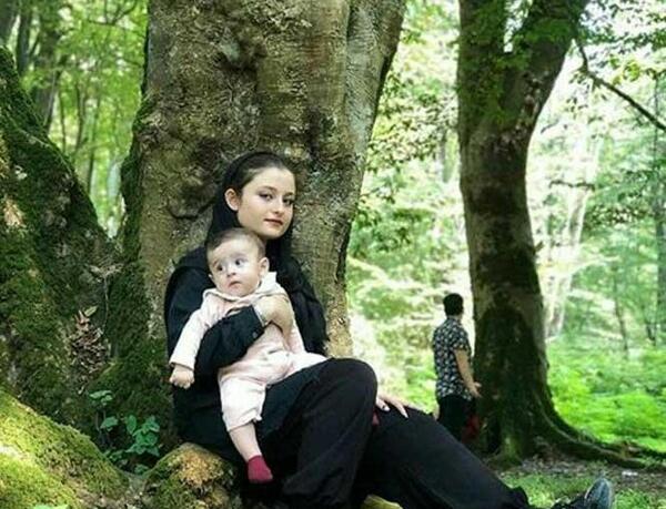 عکس بچه ی جوجه تیغی
