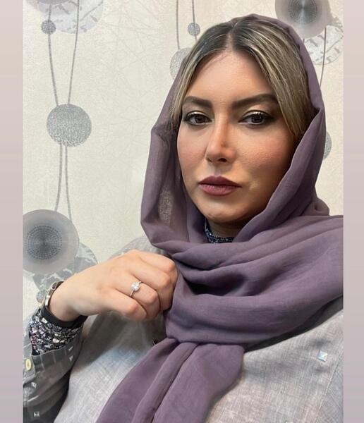 عکس حجاب شل و ول فریبا نادری تو ویلای کردان خانوم چه تیپ پلنگی هم زده بعد عمل زیبایی