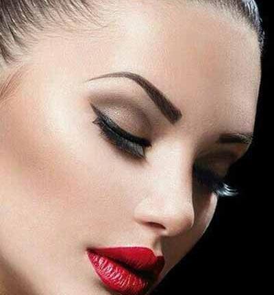 عکس زن آرایش کرده