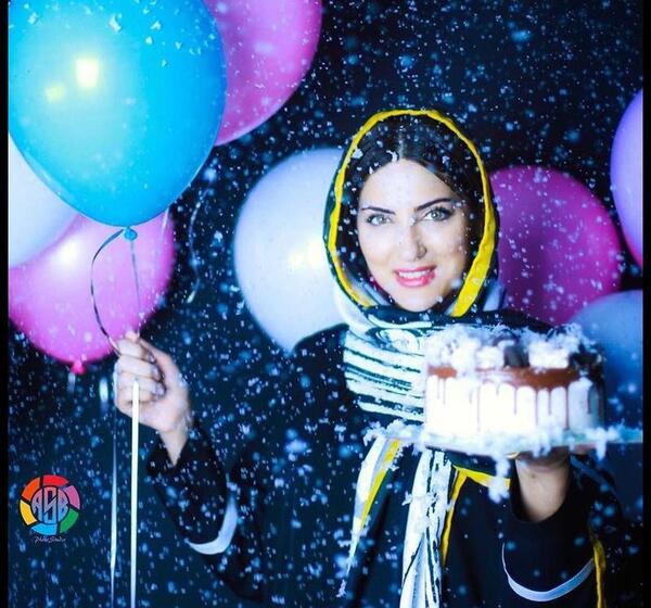عکس با حجاب تولد