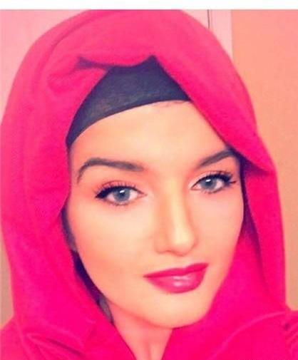 عکس دختر با حجاب سلفی