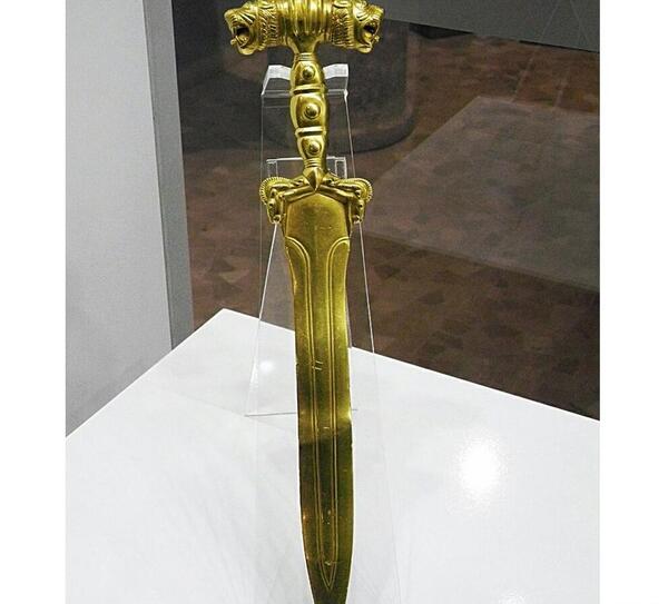 عکس چاقو شمشیری