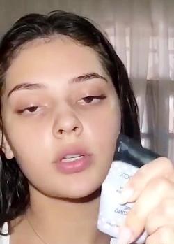 عکس صابون عسل زعفران لدورا