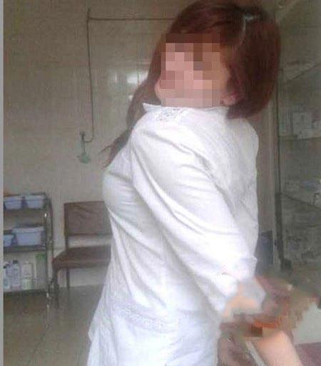 عکس با حجاب در طبیعت