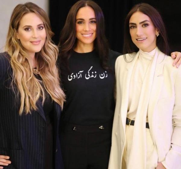 عکس زن زندگی آزادی
