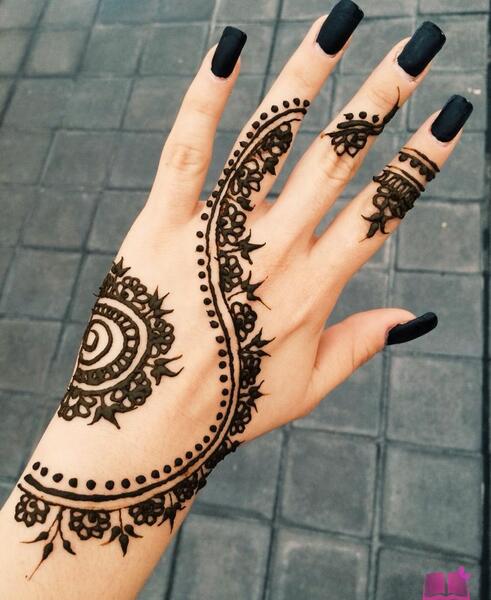 عکس حنا روی دست دخترانه جدید