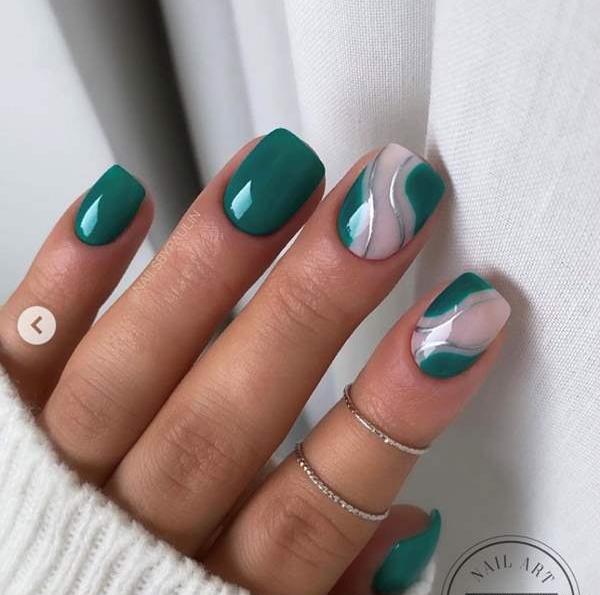 عکس ژلیش ناخن رنگ جگری