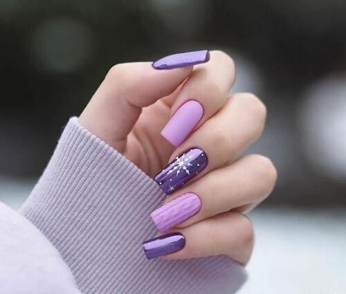 عکس طراحی ناخن رنگ بنفش