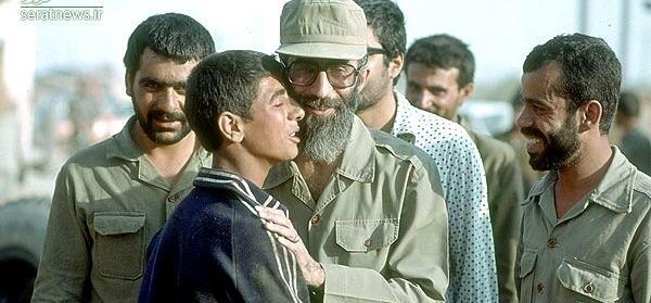 عکس های رهبر انقلاب در جبهه