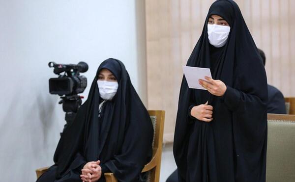 عکس رهبر انقلاب قاسم سلیمانی