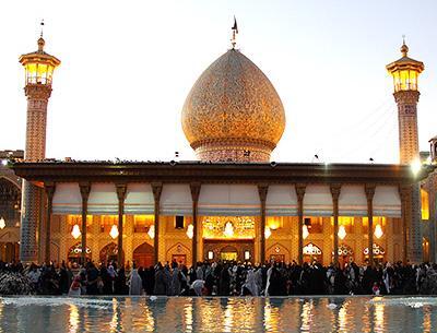 عکس مقبره شاهچراغ