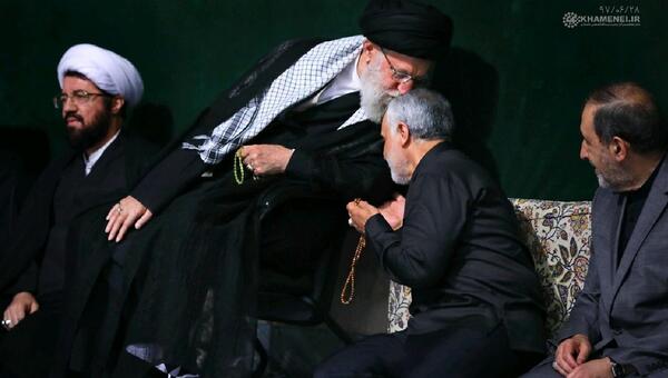 عکس تصویر رهبر انقلاب و سردار سلیمانی