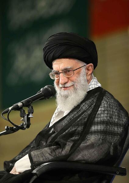 عکسهای رهبر انقلاب اسلامی