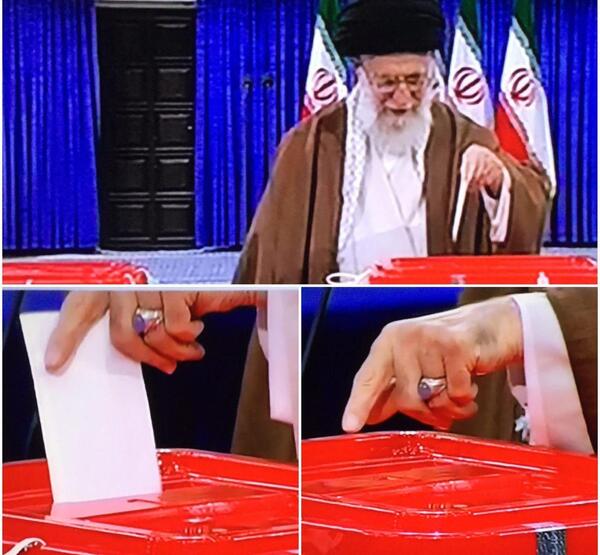 عکس رای دادن رهبر انقلاب