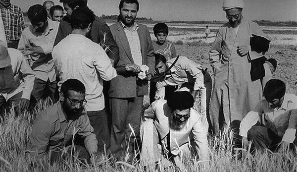 عکس قبل انقلاب رهبر