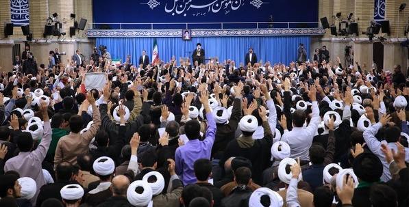 عکس رهبر انقلاب و امام خمینی