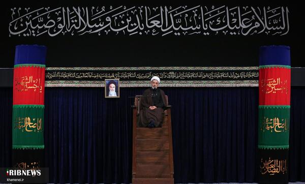 عکس رهبر انقلاب و امام خمینی