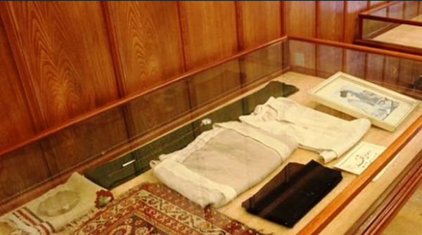 عکس موزه شاهچراغ