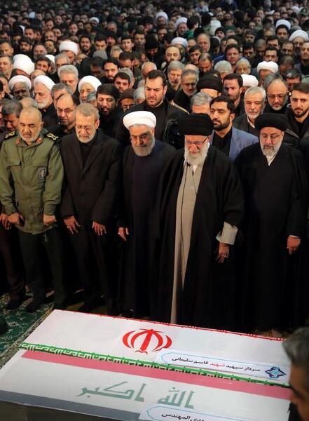 عکس تصاویر رهبر انقلاب و حاج قاسم سلیمانی