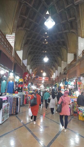 عکس بازار شاهچراغ شیراز
