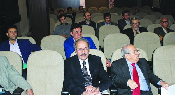 عکس دکتر شاهچراغی شیراز