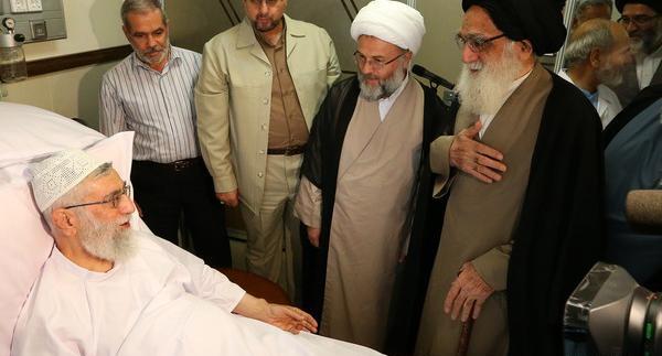 عکس رهبر در زمان انقلاب