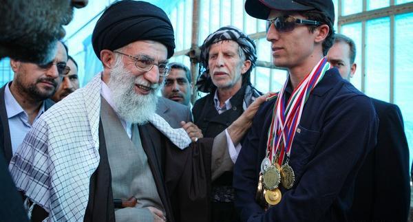 عکس نوشته رهبر انقلاب اسلامی