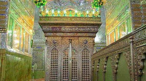 عکس داخل شاهچراغ