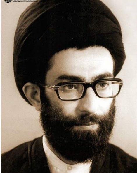 عکس های رهبر قبل انقلاب