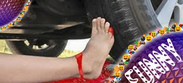 عکس زیر پا گذاشتن پرچم امریکا