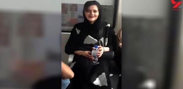 عکس مادر مهسا امینی در بیمارستان