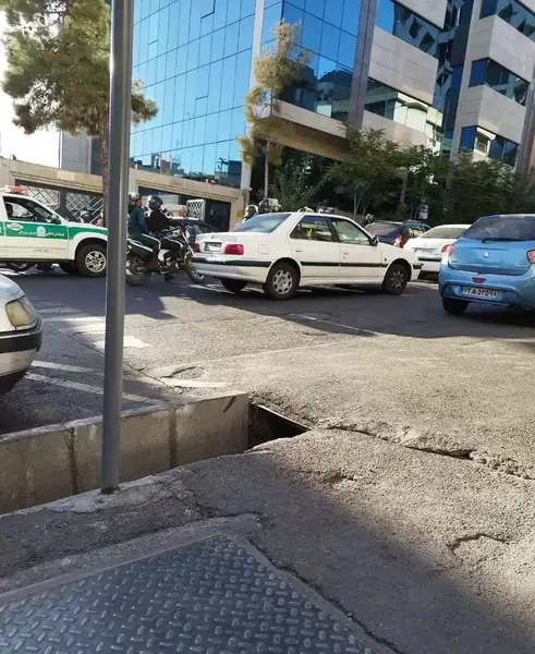 عکس مادر مهسا امینی در بیمارستان