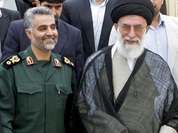 عکس رهبر و حاج قاسم و رئیسی