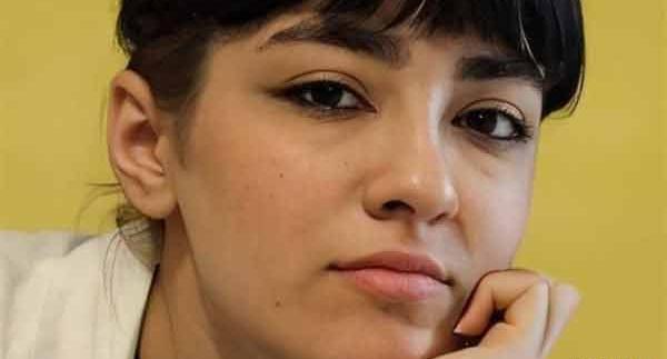 عکس نیکا شاکرمی برای نقاشی