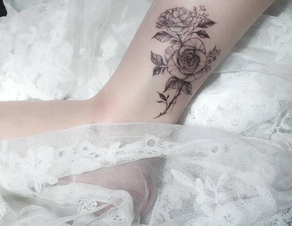 عکس تاتو روی دست خانم