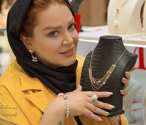 عکس تتوی دست بهاره رهنما